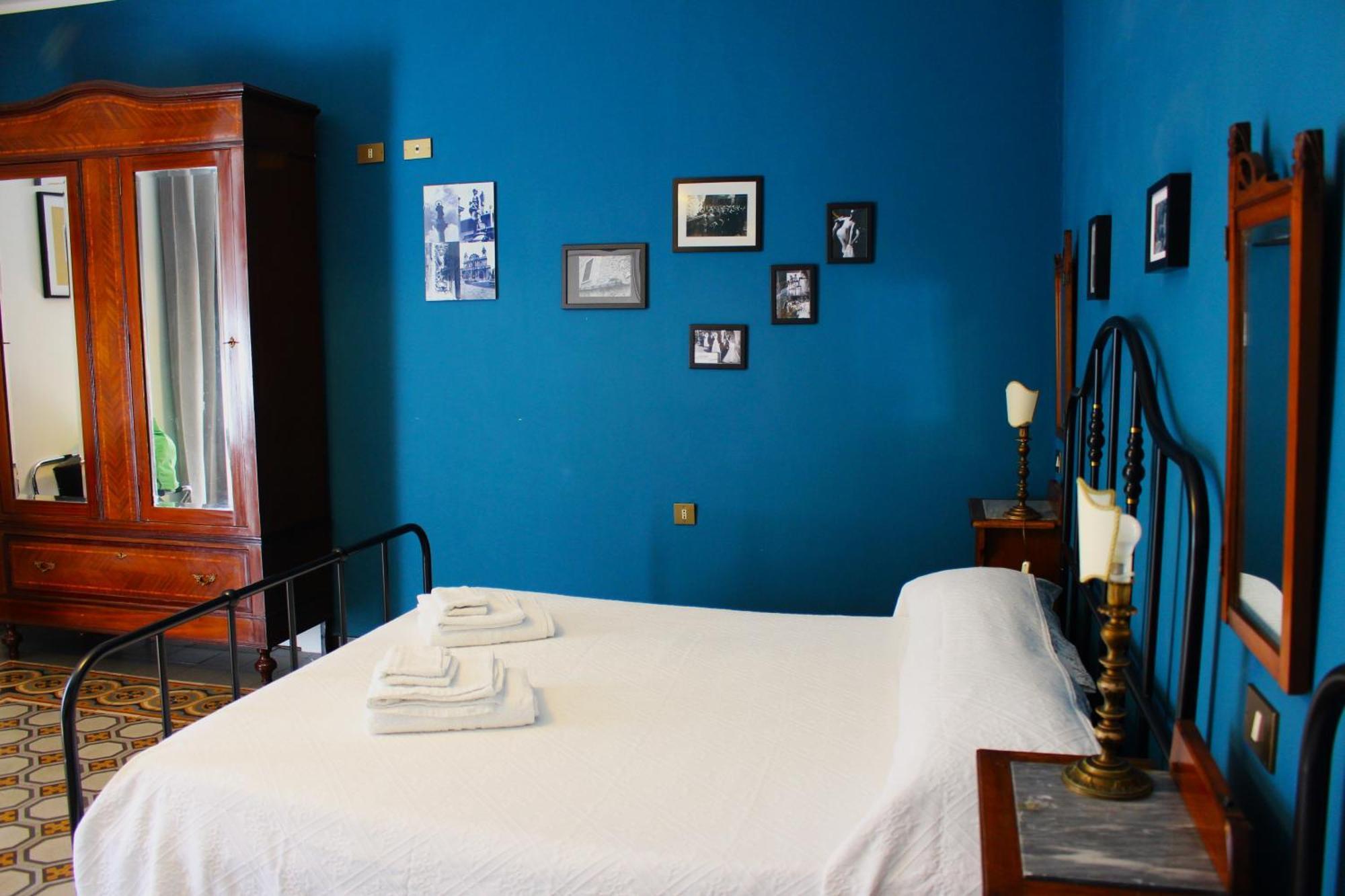 パレルモ La Via Delle Biciclette Bed & Breakfast エクステリア 写真