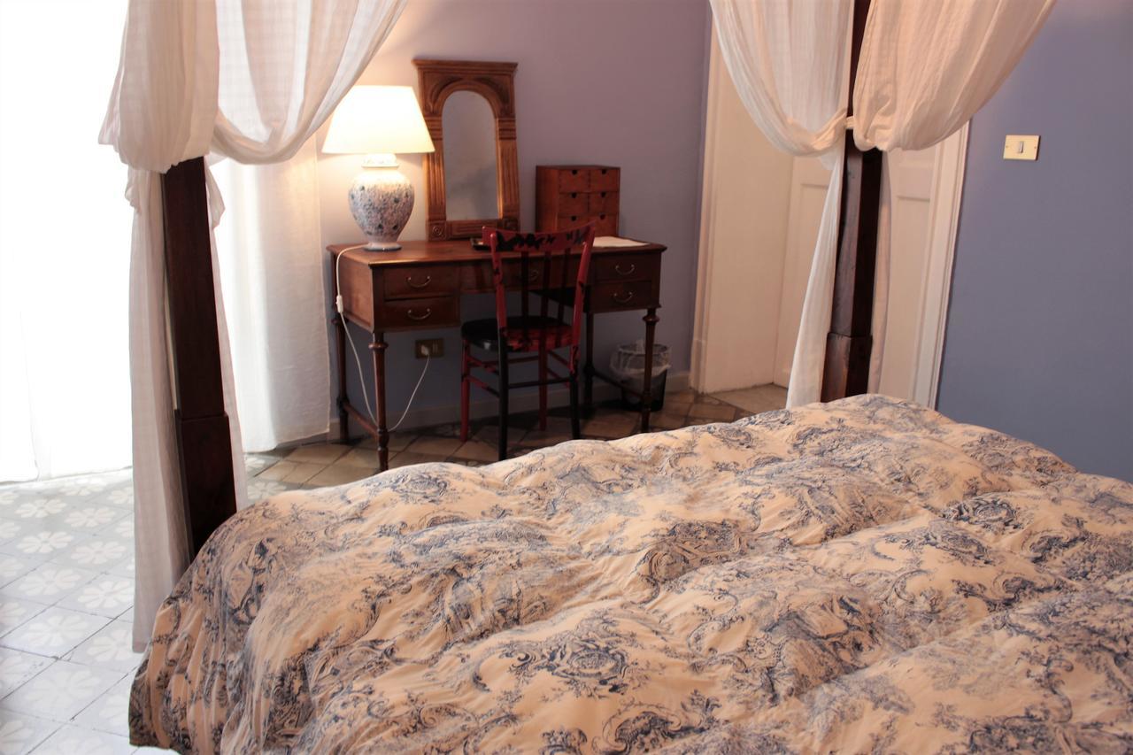 パレルモ La Via Delle Biciclette Bed & Breakfast エクステリア 写真
