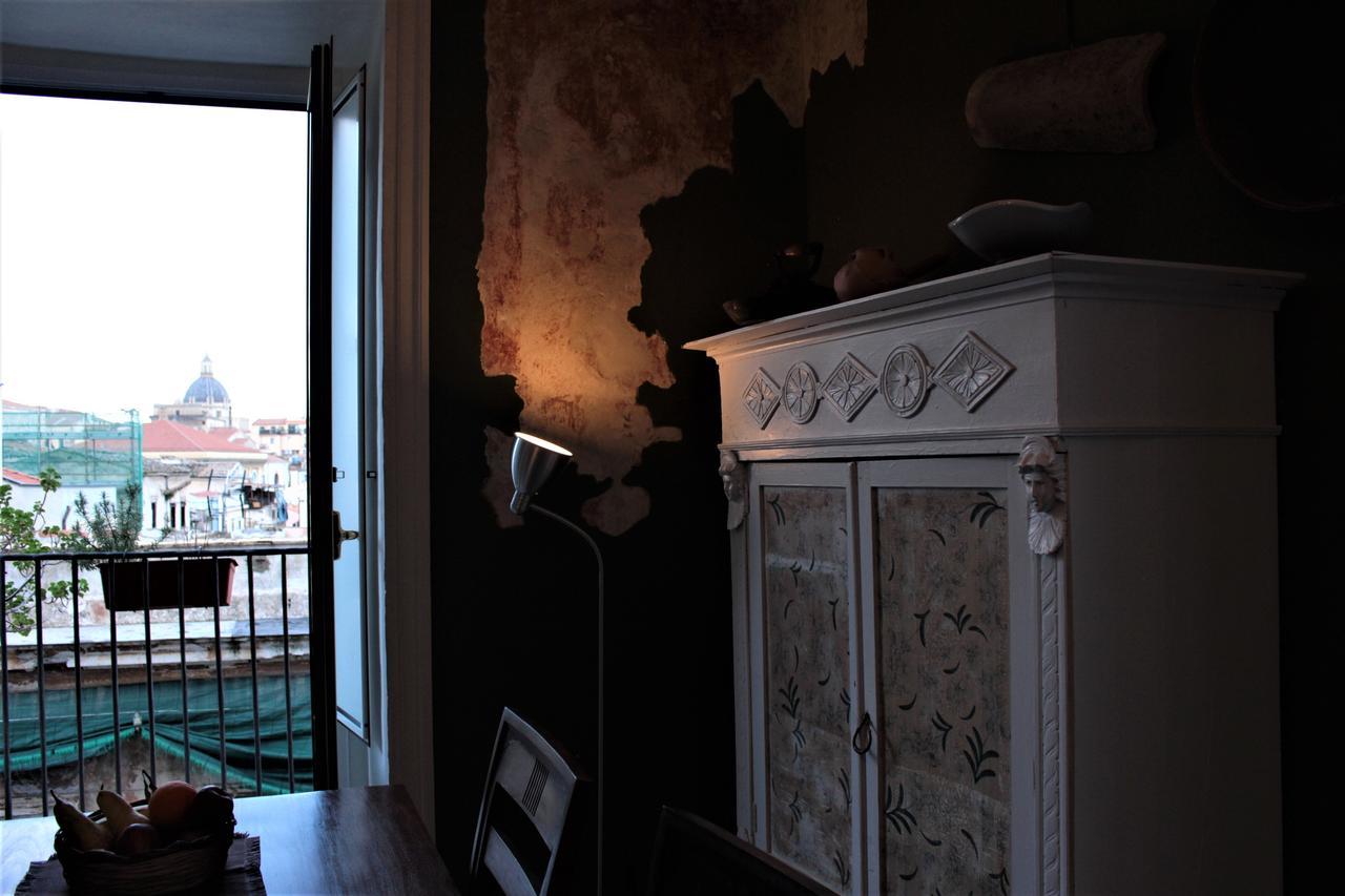 パレルモ La Via Delle Biciclette Bed & Breakfast エクステリア 写真