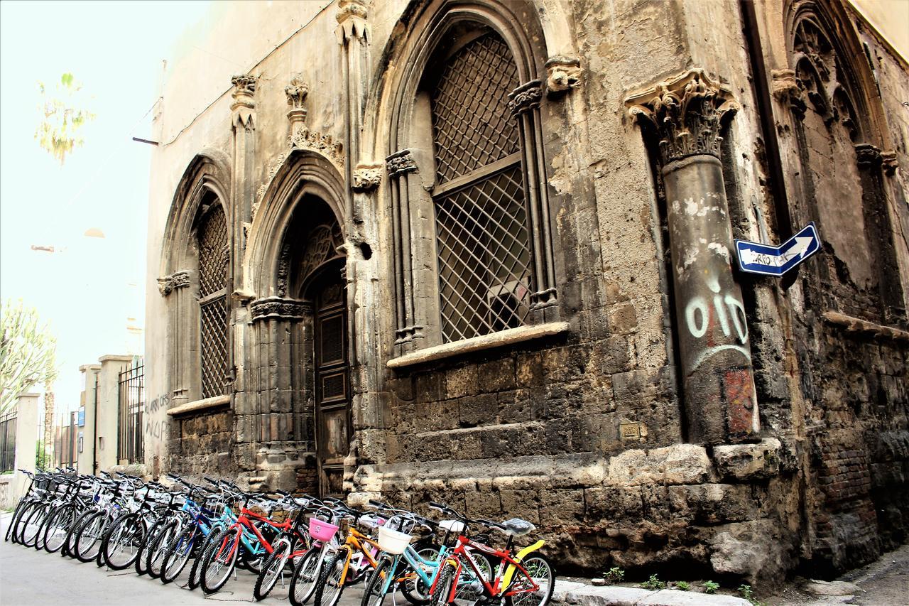 パレルモ La Via Delle Biciclette Bed & Breakfast エクステリア 写真