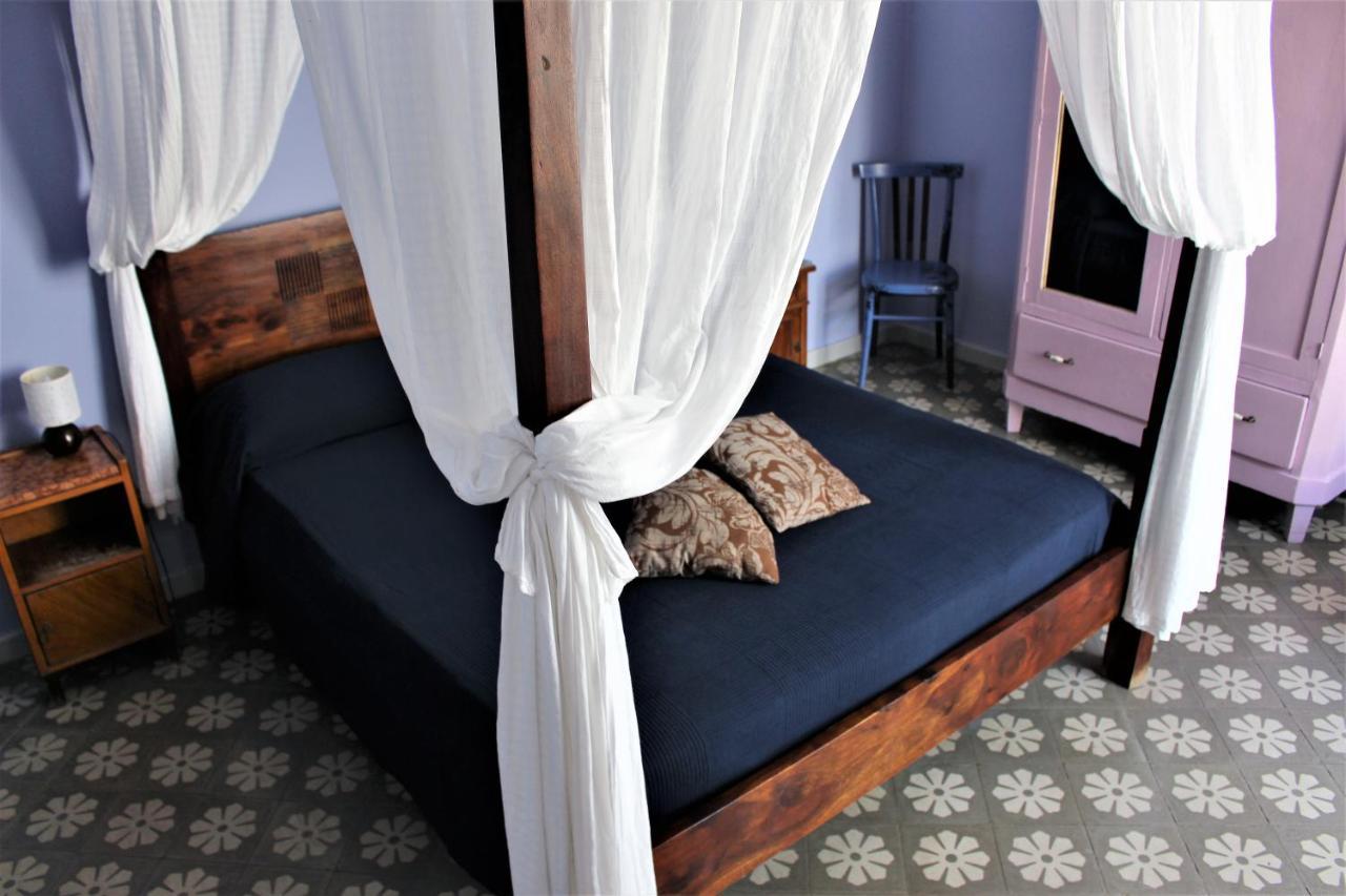 パレルモ La Via Delle Biciclette Bed & Breakfast エクステリア 写真